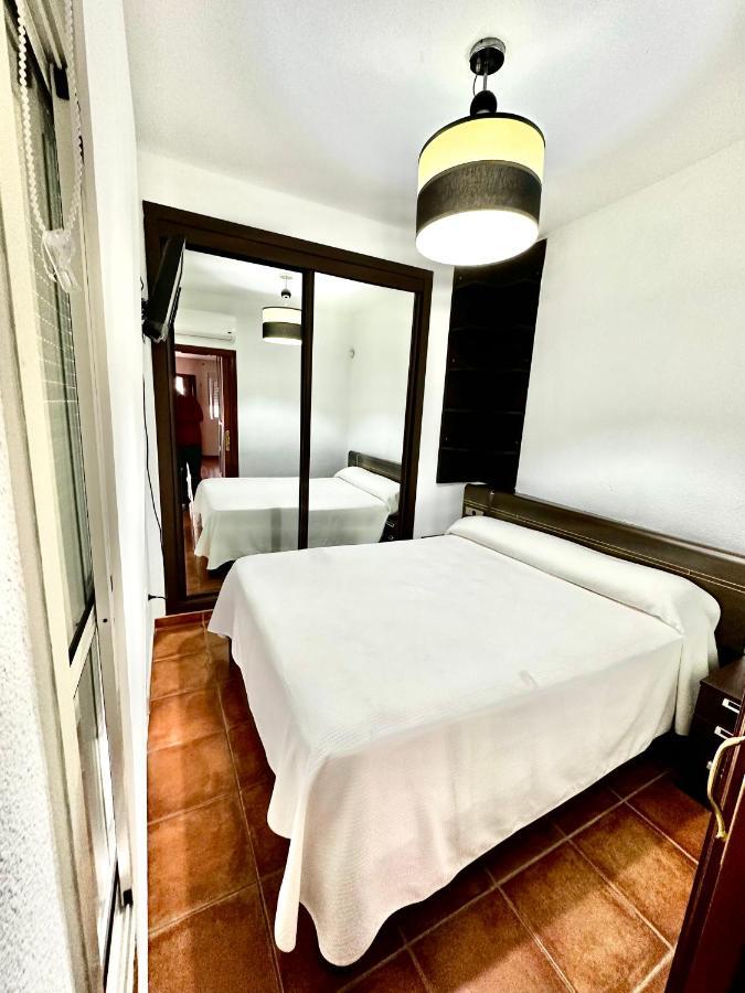 Apartamento Castillo De Luna Рота Экстерьер фото